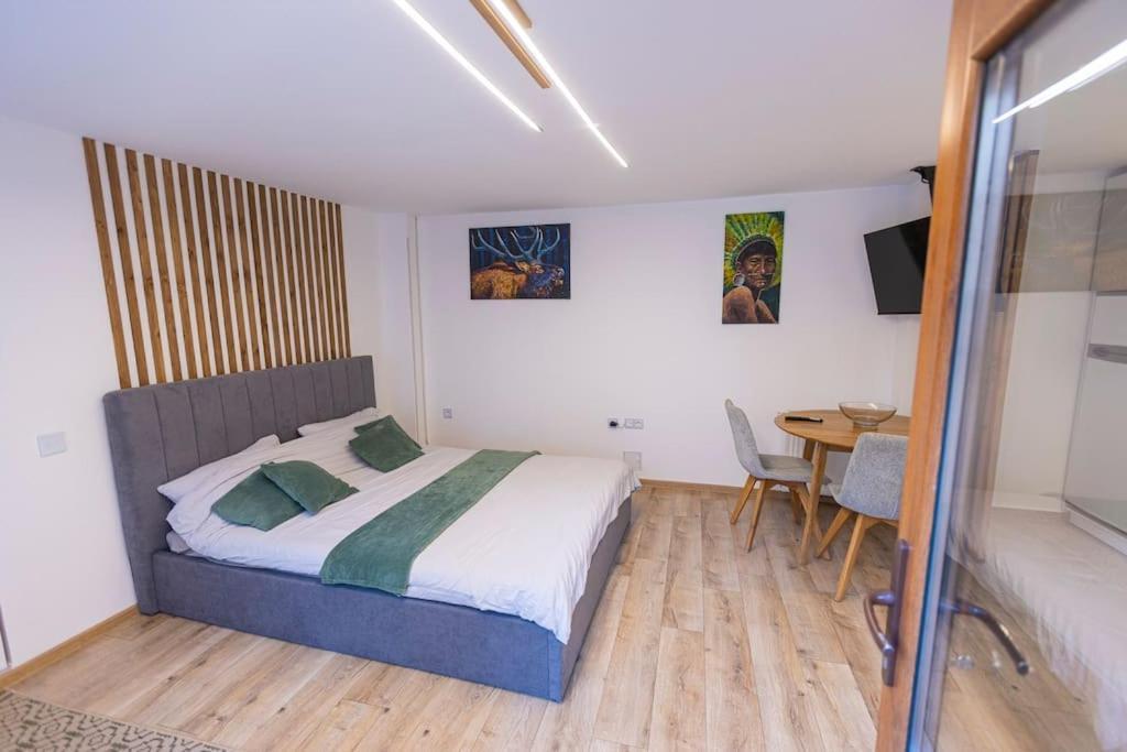 Center Apartment